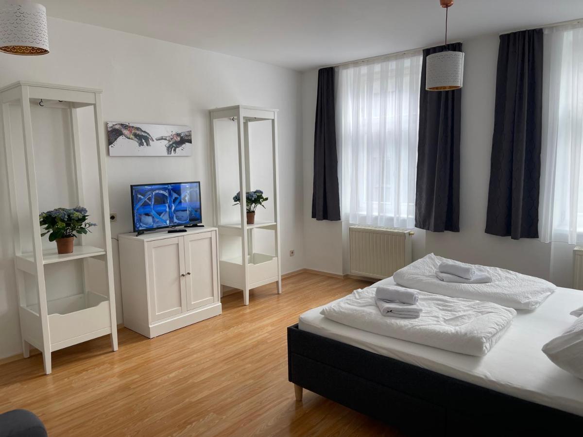 Peaceful Apartment For 4 فيينا المظهر الخارجي الصورة